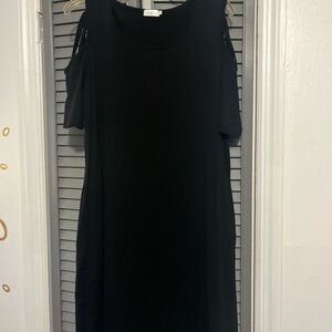 Elegant Black Cold Shoulder Dress